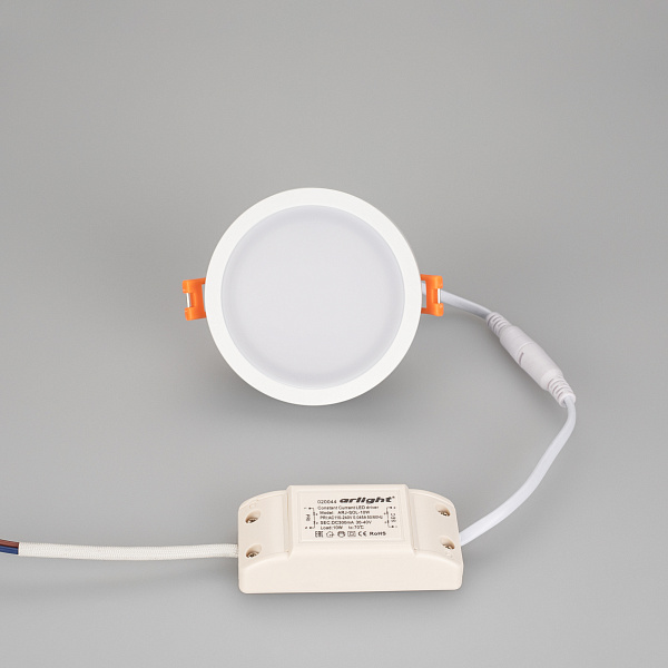 Светодиодная панель LTD-95SOL-10W White (Arlight, IP44 Пластик, 3 года) Lednikoff